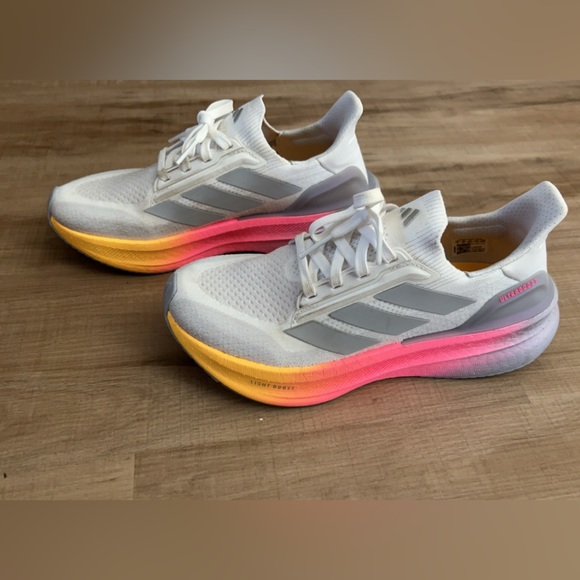 Adidas Ultraboost 5X running shoes, size 7. Worn twice. - Picture 3 of 6